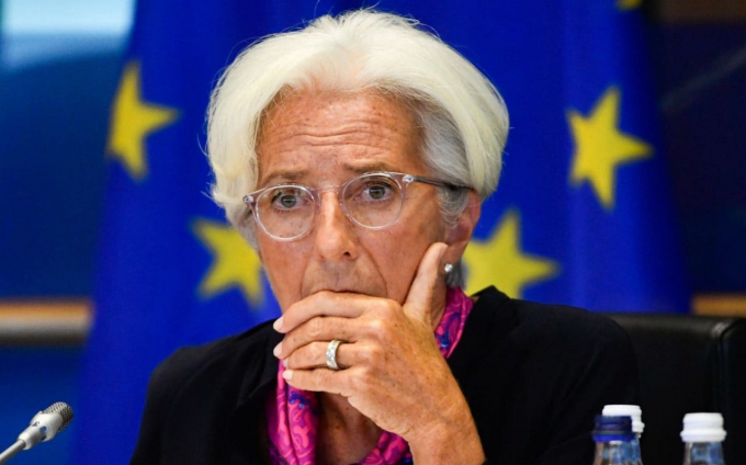 ECB chọn giải pháp “án binh bất động” để cứu nền kinh tế
